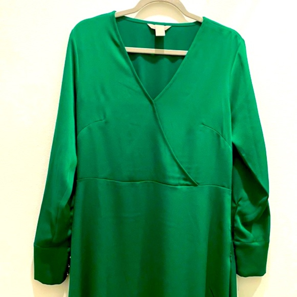 H&M green dress long sleeve